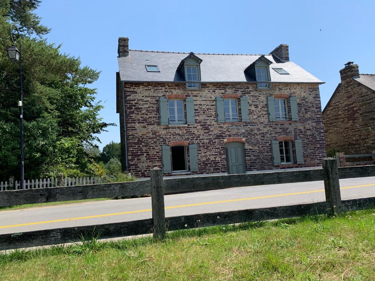 La Maison Des Legendes Paimpont Buitenkant foto